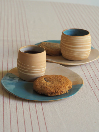 Petite assiette bicolore